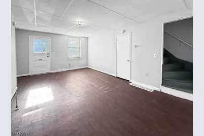 201 Cedar Aly, Phillipsburg, NJ 08865 - Photo 2