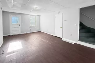 201 Cedar Alley, Phillipsburg, NJ 08865 - Photo 2