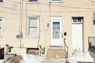 201 Cedar Alley, Phillipsburg, NJ 08865 - Photo 1