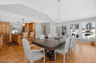 305 Raymond Ct, Bridgewater Twp., NJ 08807 - Photo 8