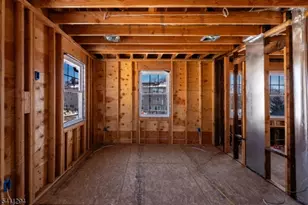 1123 Thompson Ave, Roselle, NJ 07203 - Photo 14