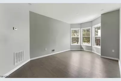 467-469 Summer Ave #2, Newark, NJ 07104 - Photo 4