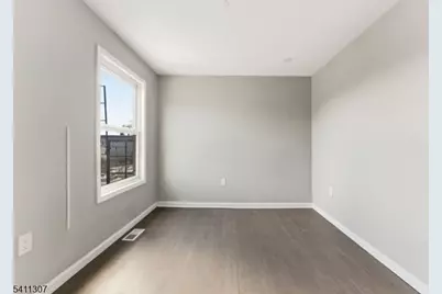 467-469 Summer Ave #2, Newark, NJ 07104 - Photo 18