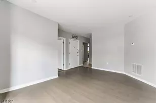 467-469 Summer Ave, Newark, NJ 07104 - Photo 6