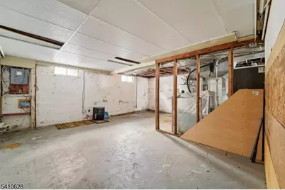 187 Olive Ave, Pompton Lakes, NJ 07442 - Photo 18