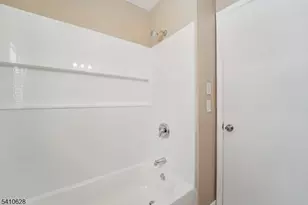 187 Olive Ave, Pompton Lakes, NJ 07442 - Photo 12