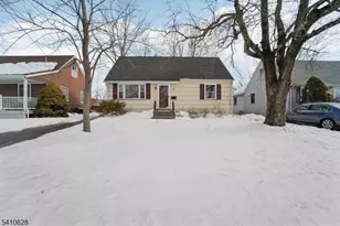 187 Olive Ave, Pompton Lakes, NJ 07442 - Photo 1