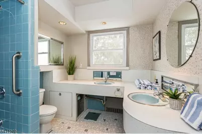 87 High St, Glen Ridge, NJ 07028 - Photo 32