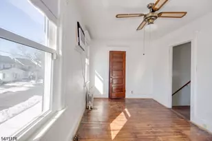 215 Victory St, Roselle, NJ 07203 - Photo 28