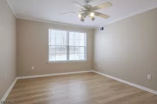 42 Crestview Ln, Mount Arlington, NJ 07856 - Photo 10