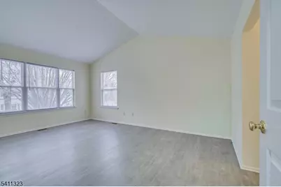 401 Pheasant Run, South Brunswick Township, NJ 08852 - Photo 20