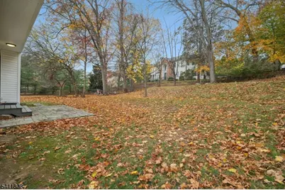 134 Hillside Ave, Livingston, NJ 07039 - Photo 24