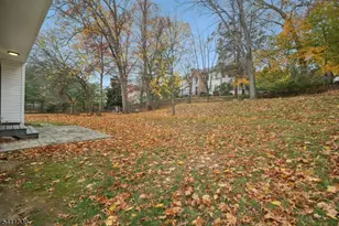 134 Hillside Ave, Livingston, NJ 07039 - Photo 24