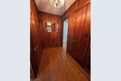 18 White Birch Ter, Caldwell, NJ 07006 - Photo 10