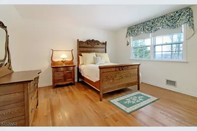 81 Huron Dr, Chatham Township, NJ 07928 - Photo 18