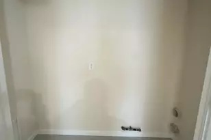 487 S 18th St 2nd Fl, Newark, NJ 07103 - Photo 10