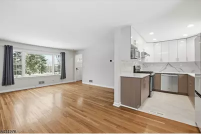 81 Glen Ave, Millburn, NJ 07041 - Photo 6