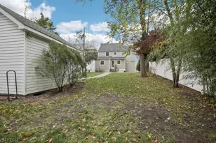 875 Salem Rd, Union Township, NJ 07083 - Photo 40