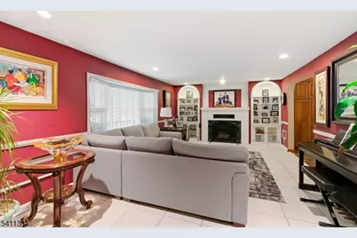 328 Hillside Ave, Livingston, NJ 07039 - Photo 14