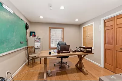 328 Hillside Ave, Livingston, NJ 07039 - Photo 32