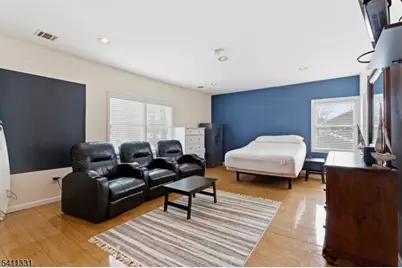 328 Hillside Ave, Livingston, NJ 07039 - Photo 26