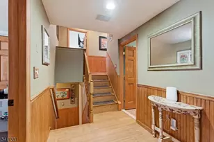 328 Hillside Ave, Livingston, NJ 07039 - Photo 20