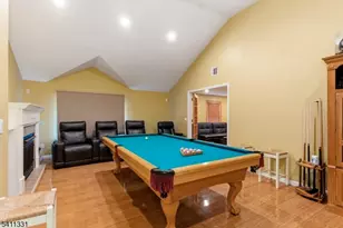 328 Hillside Ave, Livingston, NJ 07039 - Photo 18