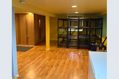 328 Hillside Ave, Livingston, NJ 07039 - Photo 36