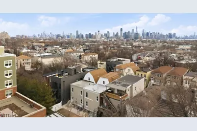 221 Clerk St, Jersey City, NJ 07305 - Photo 20