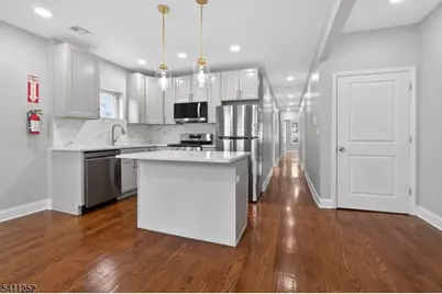 579 S 12th St #1, Newark, NJ 07103 - Photo 2