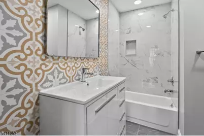 579 S 12th St #1, Newark, NJ 07103 - Photo 8