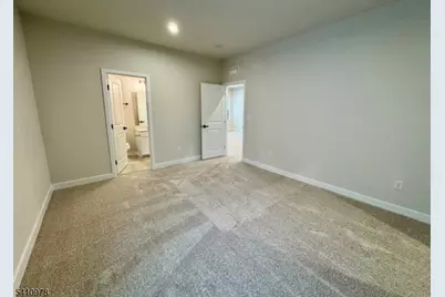 61 Willow Ln, Parsippany, NJ 07054 - Photo 20