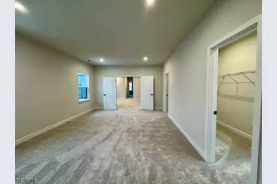 61 Willow Ln, Parsippany, NJ 07054 - Photo 12