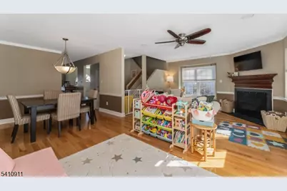 13 Spruce Ter, Mount Arlington, NJ 07856 - Photo 12