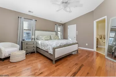 13 Spruce Ter, Mount Arlington, NJ 07856 - Photo 18