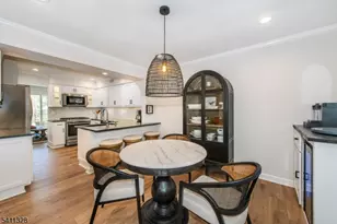 80 N Edgewood Rd, Bedminster Township, NJ 07921 - Photo 2