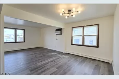 388 Garibaldi Ave, Lodi, NJ 07644 - Photo 4