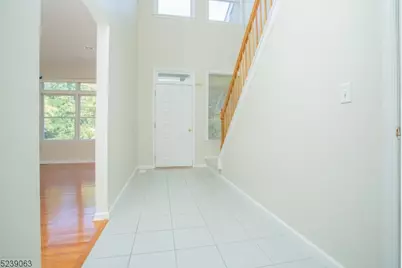 572 Old Dover Rd, Parsippany, NJ 07950 - Photo 4