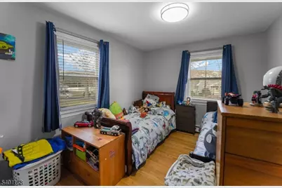 428 Helfin St, Bound Brook, NJ 08805 - Photo 14