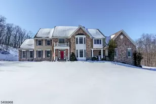 9 Andrew Ln, Kinnelon, NJ 07405 - Photo 4