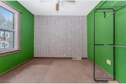 307 Warren St, Phillipsburg, NJ 08865 - Photo 14