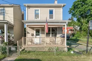 307 Warren St, Phillipsburg, NJ 08865 - Photo 2