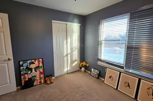 4 Castle Ct, Franklin Township, NJ 08873 - Photo 20