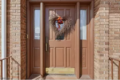 243 Newark Ave, Lyndhurst Township, NJ 07071 - Photo 4