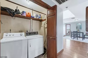 243 Newark Ave, Lyndhurst Township, NJ 07071 - Photo 20