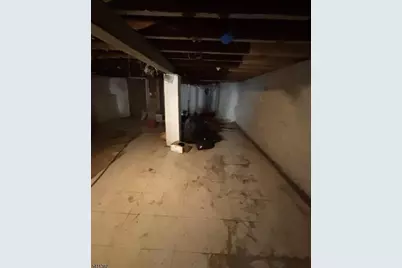 23 Oak St, Paterson, NJ 07501 - Photo 16