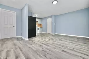 51 Demarest St, Newark, NJ 07112 - Photo 2