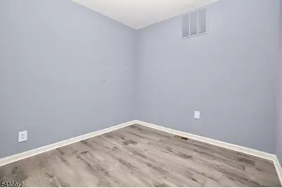 51 Demarest St, Newark, NJ 07112 - Photo 8