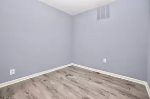 51 Demarest St, Newark, NJ 07112 - Photo 8