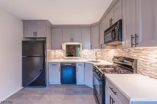 1101 Doolittle Dr, Bridgewater, NJ 08807 - Photo 4